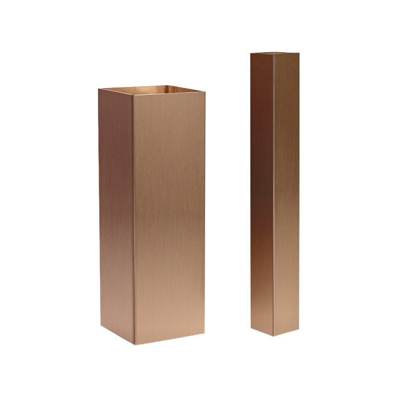 أنبوب مربع النحاس